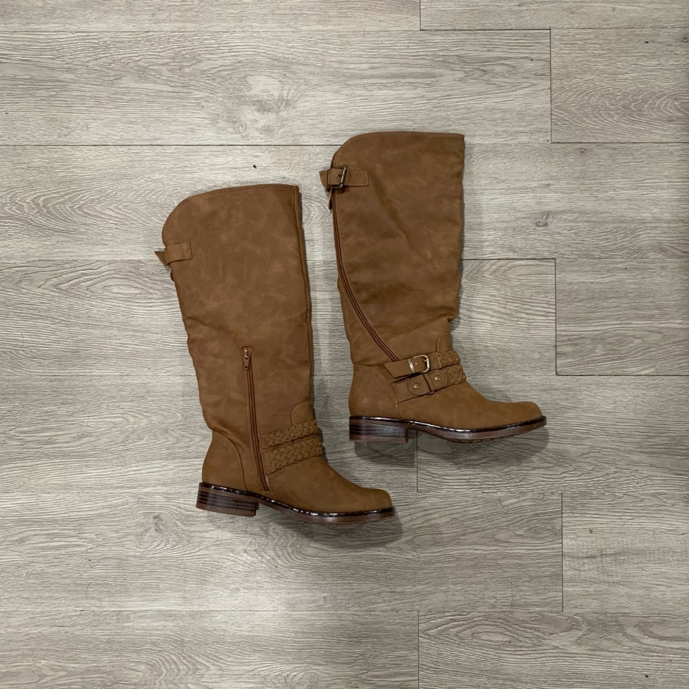 Brown Knee High Boots SIZE 6